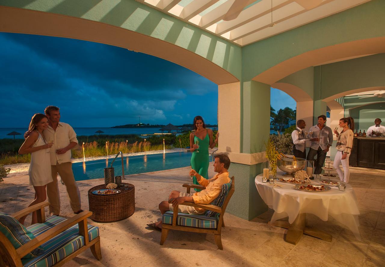 Sandals Emerald Bay Golf, Tennis And Spa All Inclusive Resort - Couples Only (Adults Only) Rokers Point Ngoại thất bức ảnh